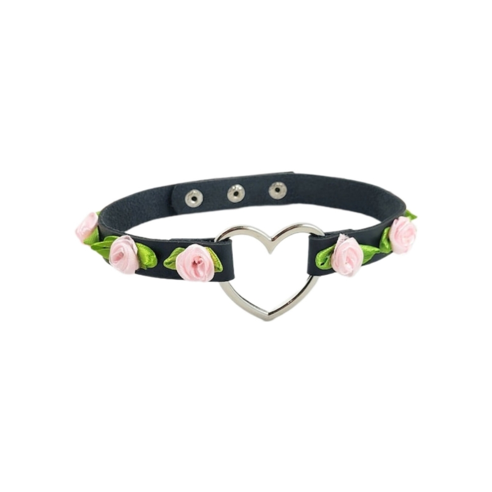 Black Leather Heart Ring Choker with roses feminine dainty grunge